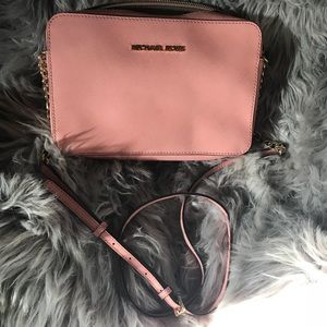 Authentic Michael Kors Crossbody purse